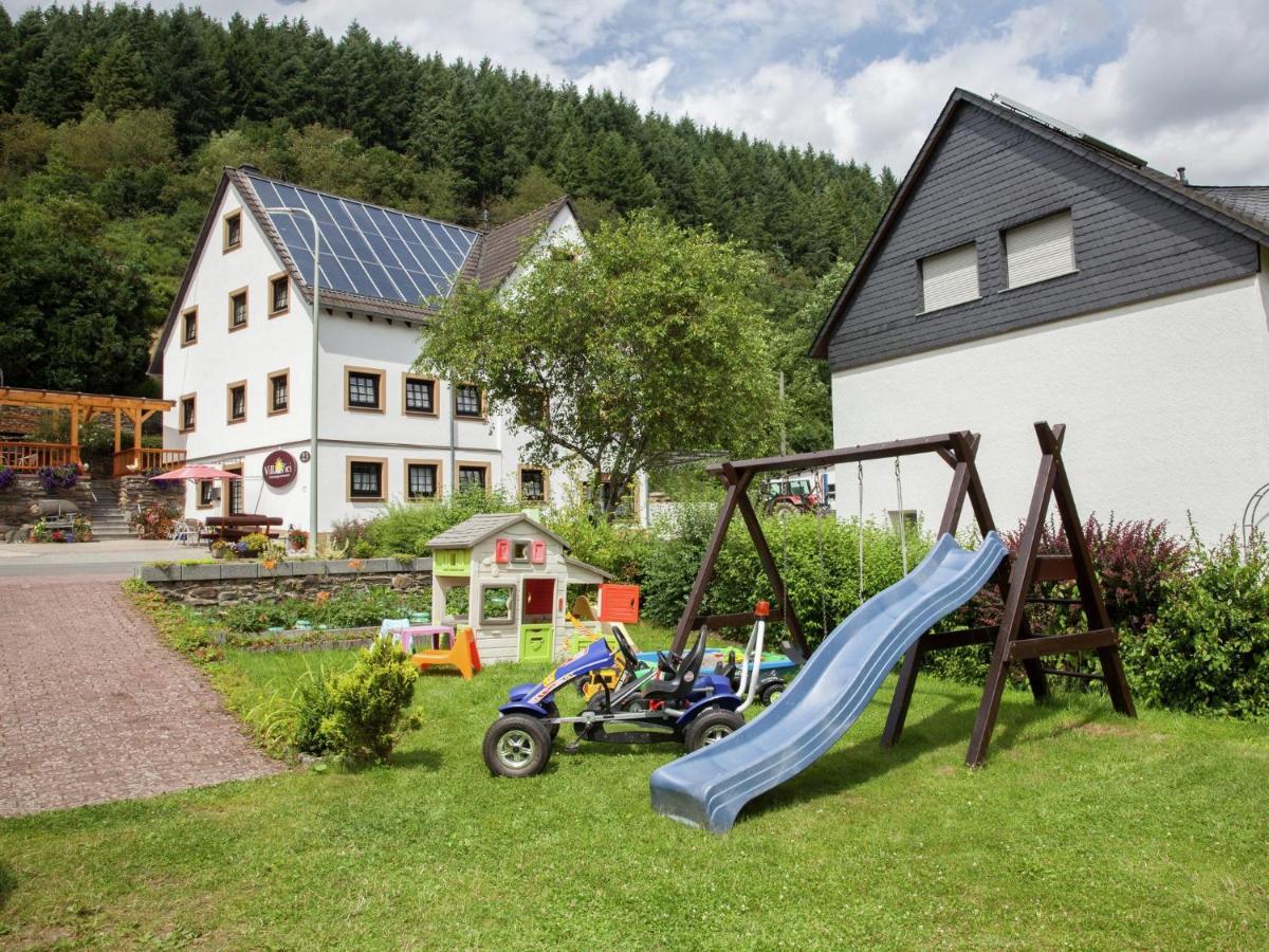 Beautiful Apartment In Merschbach With Garden Dış mekan fotoğraf